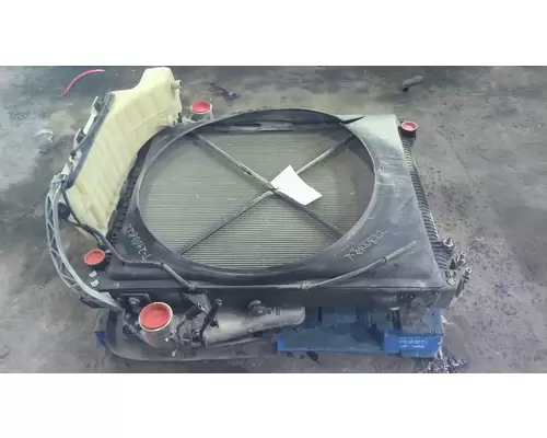 VOLVO VNL COOLING ASSEMBLY (RAD, COND, ATAAC)