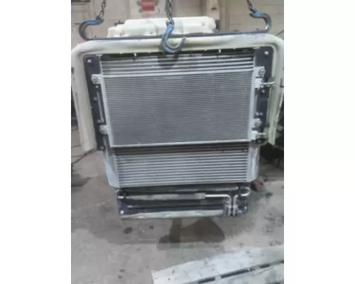 VOLVO VNL COOLING ASSEMBLY (RAD, COND, ATAAC)
