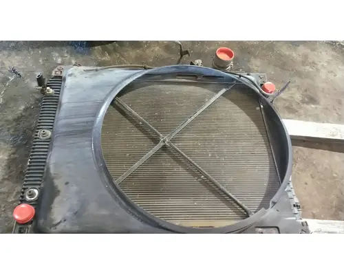 VOLVO VNL COOLING ASSEMBLY (RAD, COND, ATAAC)