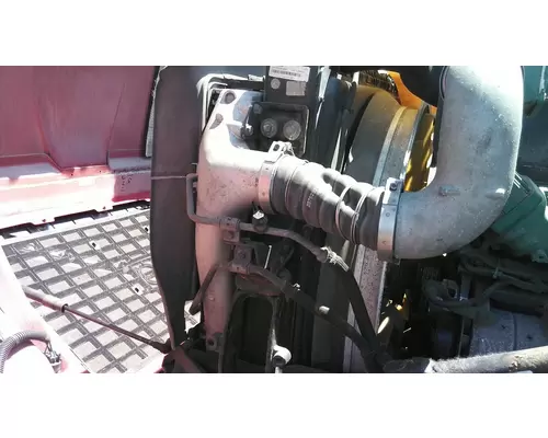 VOLVO VNL COOLING ASSEMBLY (RAD, COND, ATAAC)