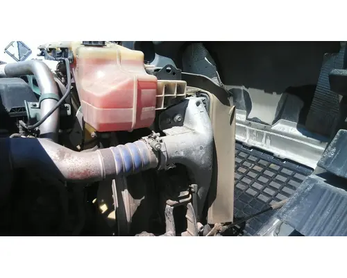 VOLVO VNL COOLING ASSEMBLY (RAD, COND, ATAAC)