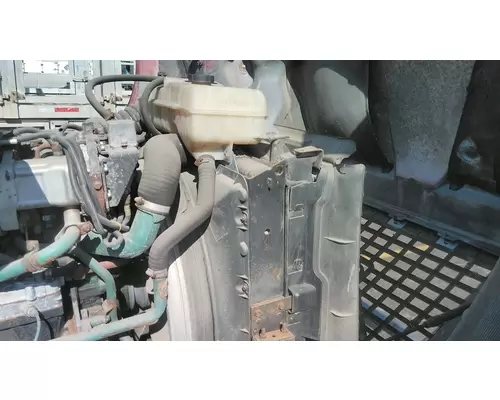 VOLVO VNL COOLING ASSEMBLY (RAD, COND, ATAAC)