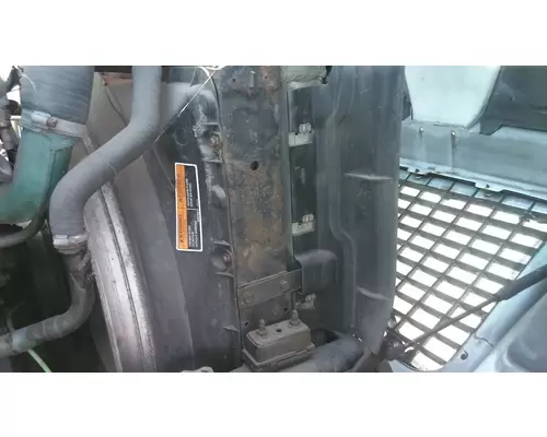 VOLVO VNL COOLING ASSEMBLY (RAD, COND, ATAAC)
