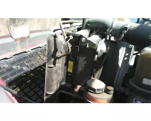 VOLVO VNL COOLING ASSEMBLY (RAD, COND, ATAAC)