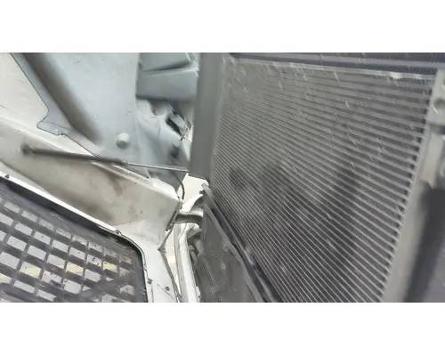 VOLVO VNL COOLING ASSEMBLY (RAD, COND, ATAAC)