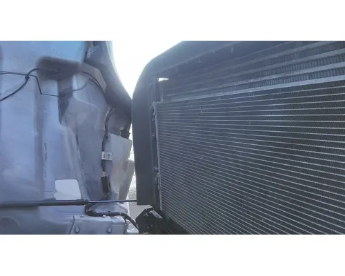 VOLVO VNL COOLING ASSEMBLY (RAD, COND, ATAAC)