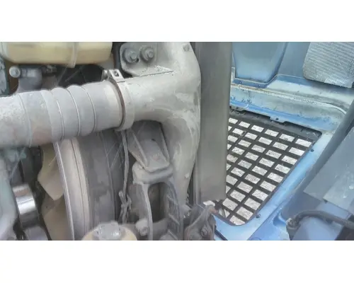 VOLVO VNL COOLING ASSEMBLY (RAD, COND, ATAAC)