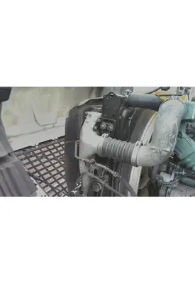 VOLVO VNL COOLING ASSEMBLY (RAD, COND, ATAAC)