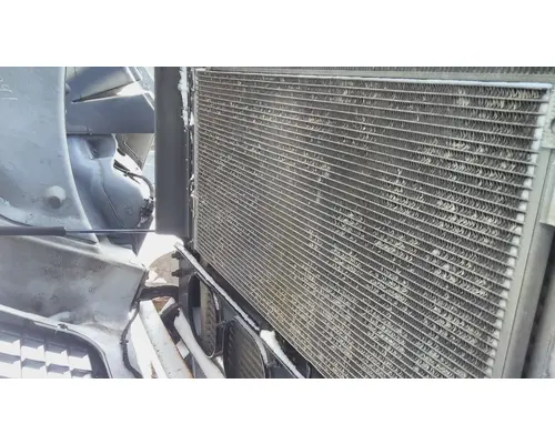 VOLVO VNL COOLING ASSEMBLY (RAD, COND, ATAAC)