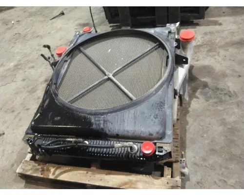 VOLVO VNL COOLING ASSEMBLY (RAD, COND, ATAAC)