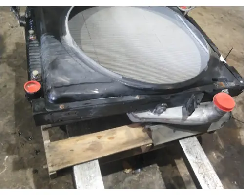 VOLVO VNL COOLING ASSEMBLY (RAD, COND, ATAAC)