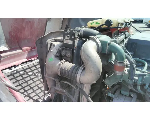 VOLVO VNL COOLING ASSEMBLY (RAD, COND, ATAAC)