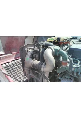 VOLVO VNL COOLING ASSEMBLY (RAD, COND, ATAAC)