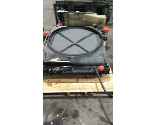 VOLVO VNL COOLING ASSEMBLY (RAD, COND, ATAAC)