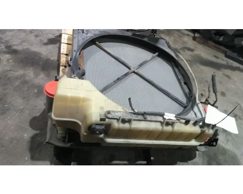 VOLVO VNL COOLING ASSEMBLY (RAD, COND, ATAAC)