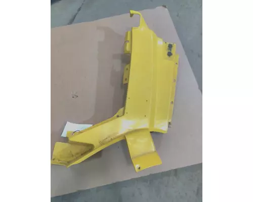 VOLVO VNL COWL