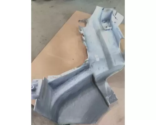 VOLVO VNL COWL