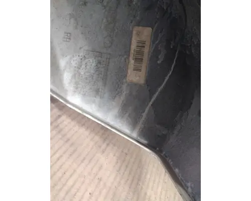 VOLVO VNL COWL