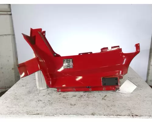 VOLVO VNL COWL