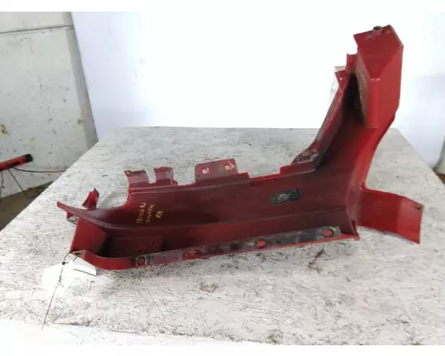VOLVO VNL COWL
