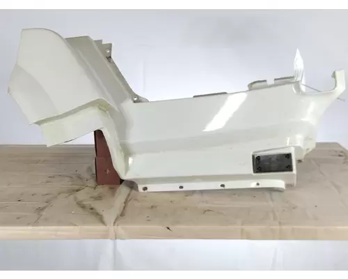 VOLVO VNL COWL