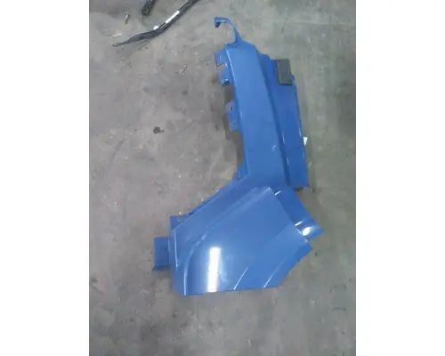 VOLVO VNL COWL