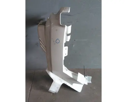 VOLVO VNL COWL