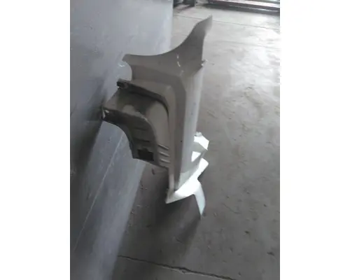 VOLVO VNL COWL