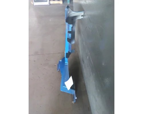 VOLVO VNL COWL