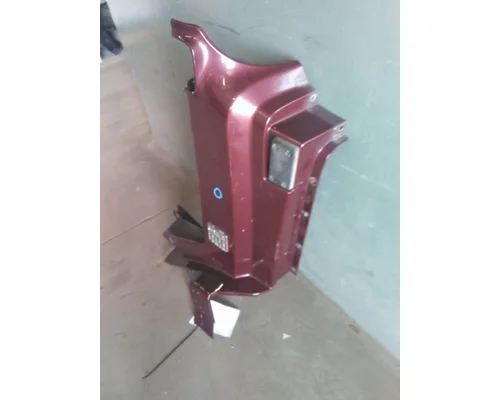 VOLVO VNL COWL