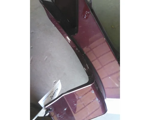 VOLVO VNL COWL