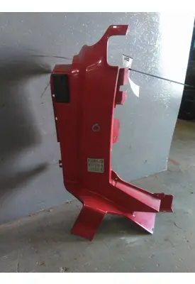 VOLVO VNL COWL