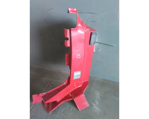 VOLVO VNL COWL