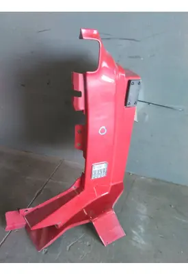 VOLVO VNL COWL