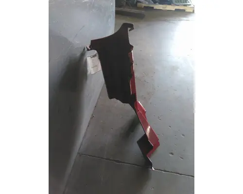 VOLVO VNL COWL