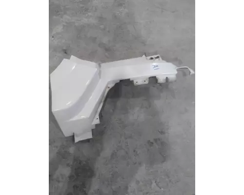 VOLVO VNL COWL