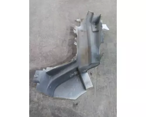 VOLVO VNL COWL
