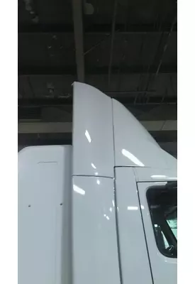 VOLVO VNL COWL