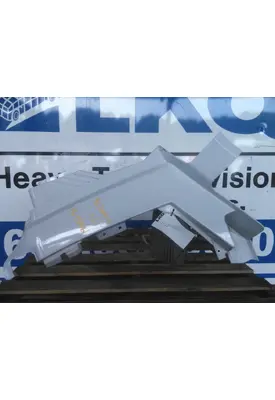 VOLVO VNL COWL