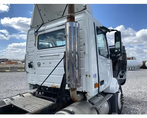 VOLVO VNL Cab Assembly