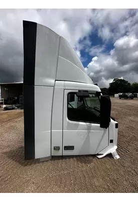 VOLVO VNL Cab Assembly