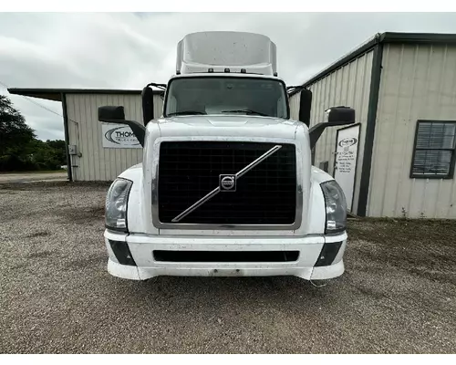 VOLVO VNL Cab Assembly