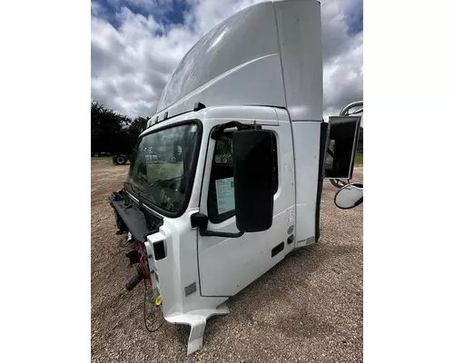 VOLVO VNL Cab Assembly