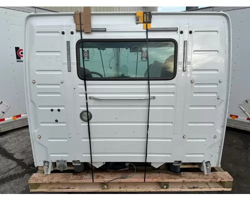 VOLVO VNL Cab Assembly