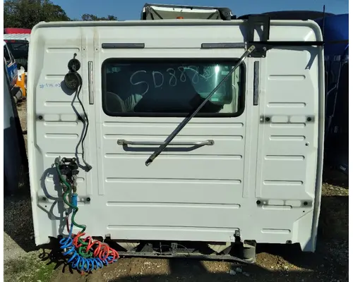 VOLVO VNL Cab Assembly