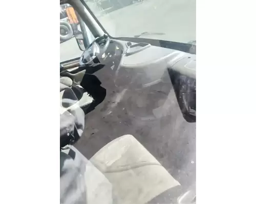 VOLVO VNL Cab Assembly