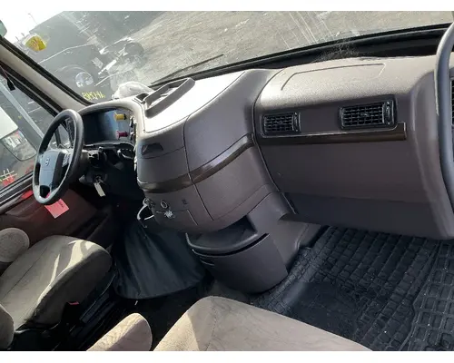 VOLVO VNL Cab Assembly