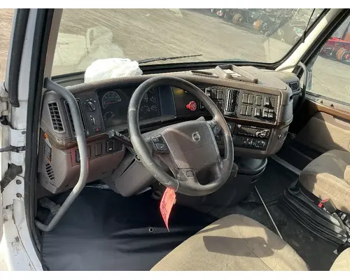 VOLVO VNL Cab Assembly