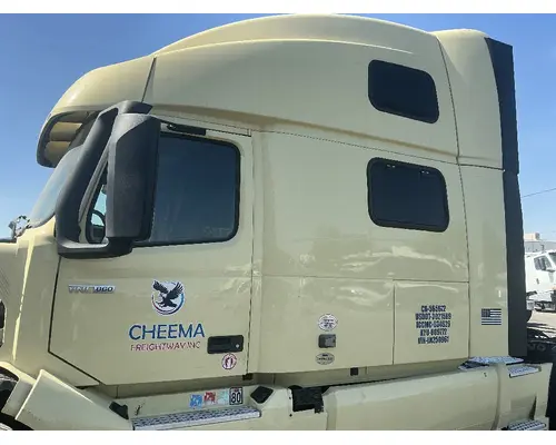 VOLVO VNL Cab Assembly