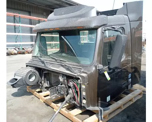 VOLVO VNL Cab Assembly